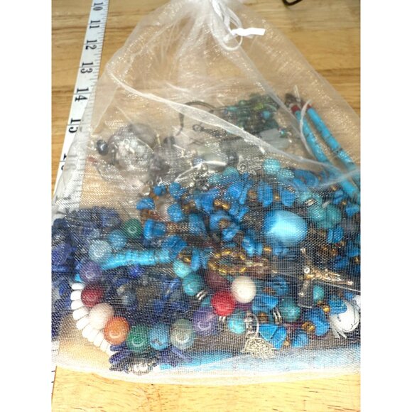 8 Oz Bag Of Assorted Stone Jewelry Necklaces Bracelets Earrings Wearable - Picture 1 of 10